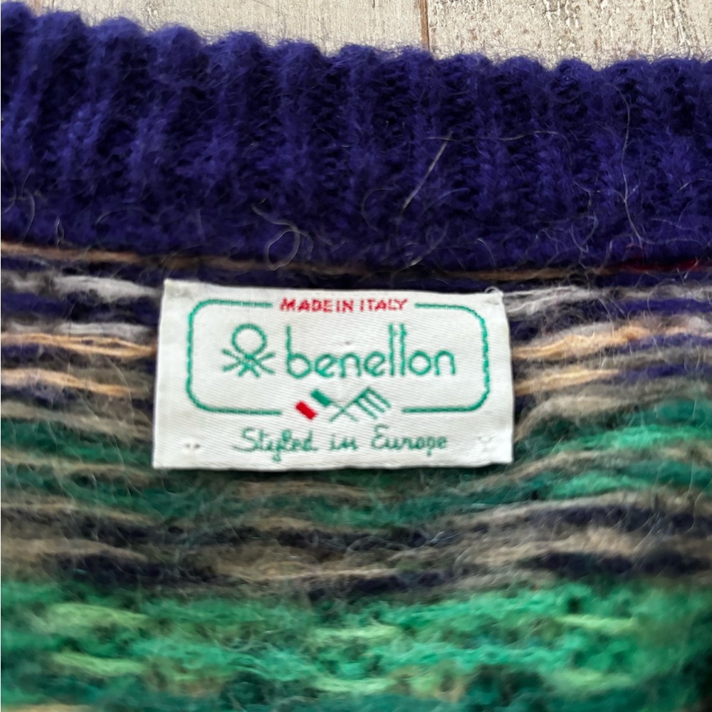Vintage Benetton Cardigan Made in Italy See Measurements - Picture 4 of 9